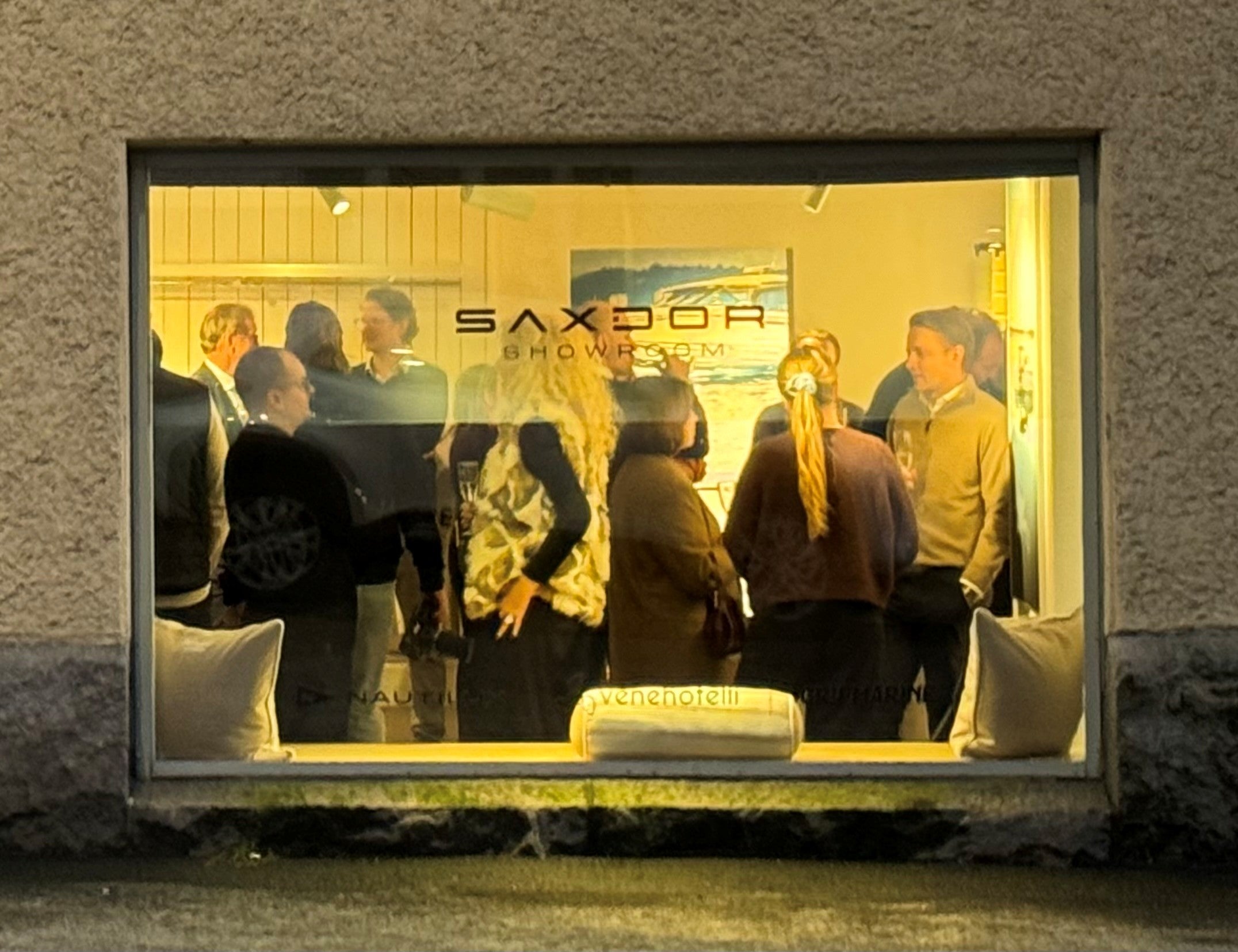 Saxdor Showroomin avajaisia vietetettiin 29.11.2025